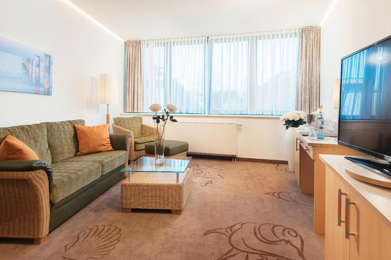 Hotel Edison Ostseebad Kühlungsborn Buitenkant foto